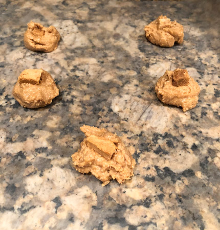 DIY Peanut Butter Truffles for Dogs Recipe